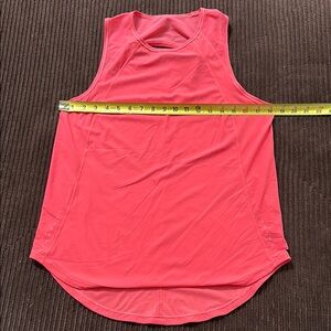 Lululemon NWOT Sculpt Ladies Tank 8 Coral